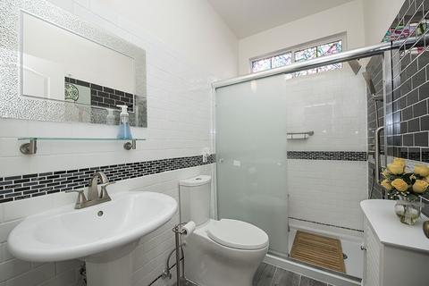 1107 Greenway Rd, Oceanside, CA 92057 photo 8