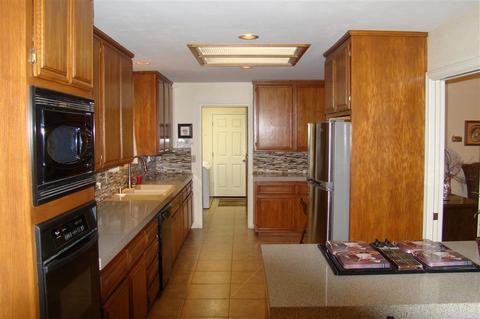 1066 Ridge Heights Dr, Fallbrook, CA 92028 photo 5