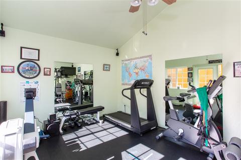 1259 Oak Dr, Vista, CA 92084 photo 20