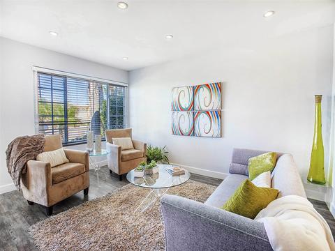 239 Gloxina St, Encinitas, CA 92024 photo 3