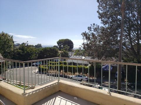 5711 Bellevue Ave, La Jolla, CA 92037 photo 3
