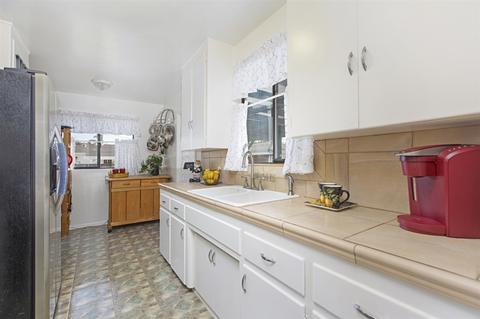 1219 Kelly St, Oceanside, CA 92054 photo 8