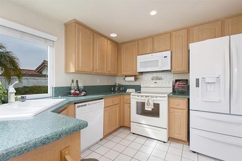 4034 Arcadia Way, Oceanside, CA 92056 photo 10