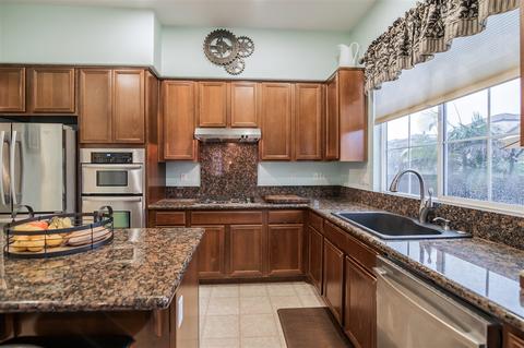 1670 Pember, Chula Vista, CA 91913 photo 5