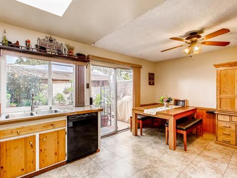 10548 Kerrigan Ct, Santee, CA 92071 photo 9