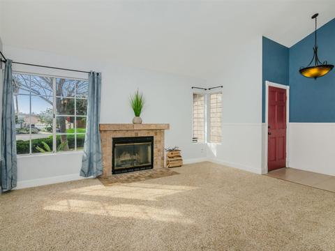1695 Bronco Way, Oceanside, CA 92057 photo 4