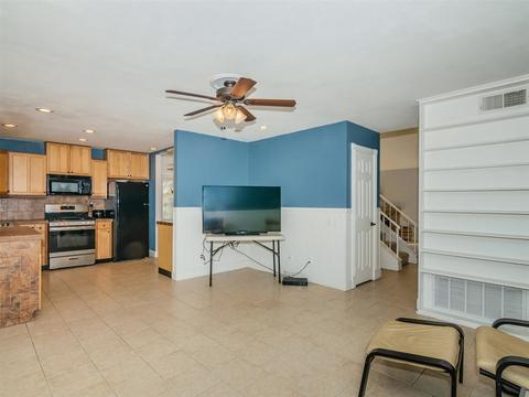 1695 Bronco Way, Oceanside, CA 92057 photo 11