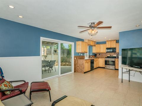 1695 Bronco Way, Oceanside, CA 92057 photo 10