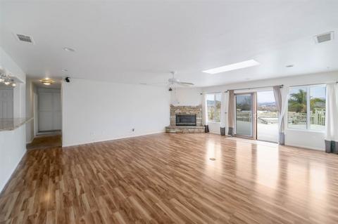 8072 Linen Dr, Santee, CA 92071 photo 8