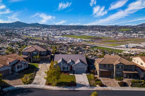 5174 Iris St, Santee, CA 92071 photo 2