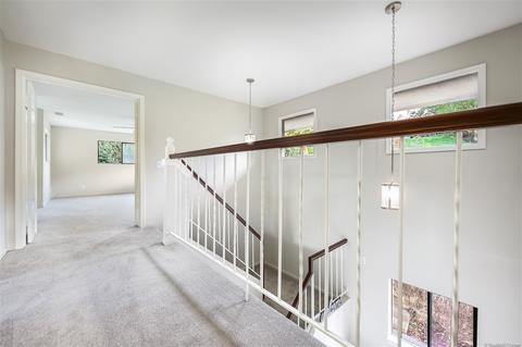 1257 Barbara Dr, Vista, CA 92084 photo 10
