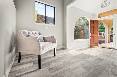 1257 Barbara Dr, Vista, CA 92084 photo 8