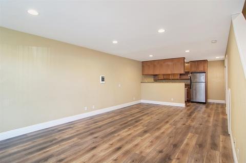 631 7th St #3, Imperial Beach, CA 91932 photo 2