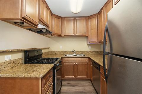 631 7th St #3, Imperial Beach, CA 91932 photo 4