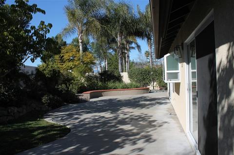 1409 Calle Marbella, Oceanside, CA 92056 photo 24