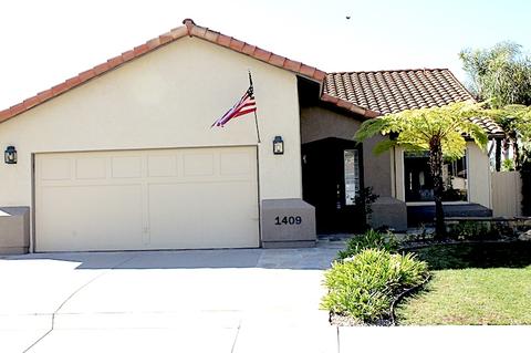 1409 Calle Marbella, Oceanside, CA 92056 photo 1