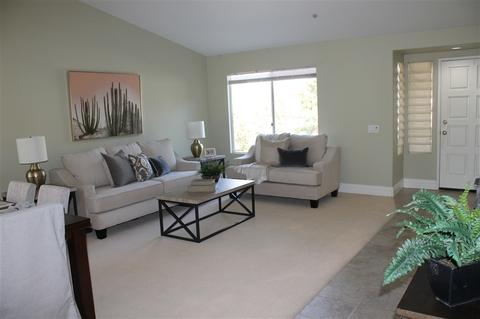 1409 Calle Marbella, Oceanside, CA 92056 photo 4