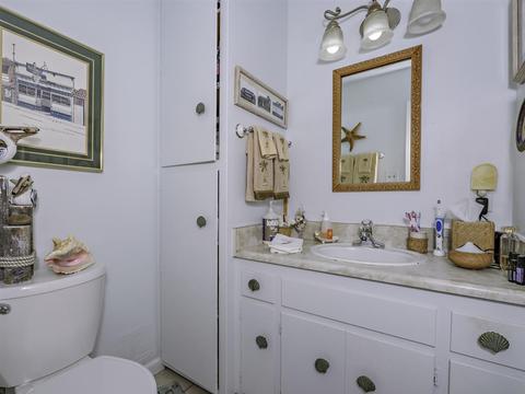 215 S Pacific St, Oceanside, CA 92054 photo 21