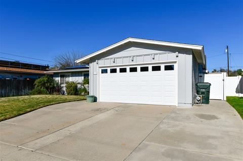 1520 Mills Pl, Escondido, CA 92027 photo 3