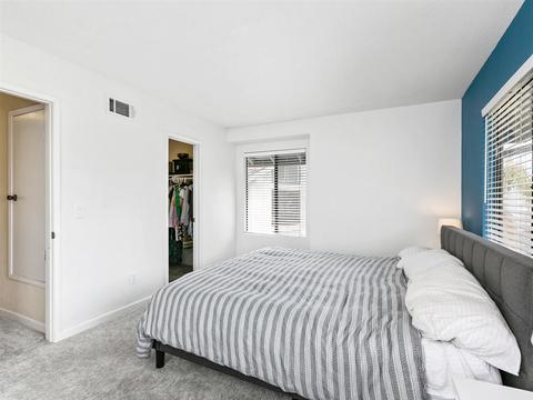 6982 Carnation Dr, Carlsbad, CA 92011 photo 15