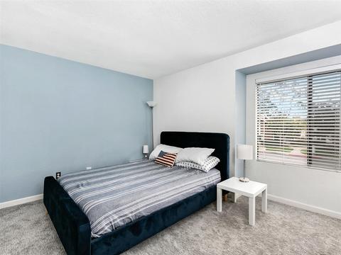 6982 Carnation Dr, Carlsbad, CA 92011 photo 11