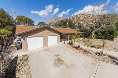 16136 Poderio, Ramona, CA 92065 photo 2