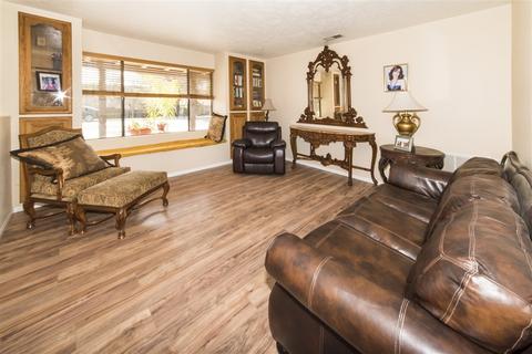 16136 Poderio, Ramona, CA 92065 photo 7