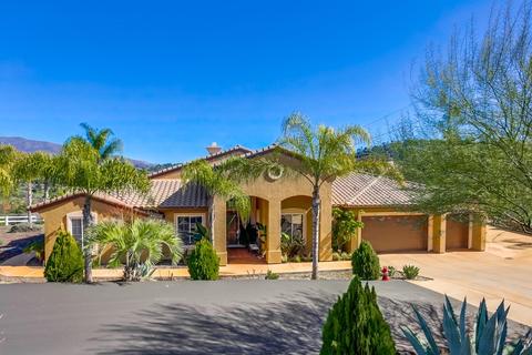 766 Clayburn Ct, Alpine, CA 91901 photo 1