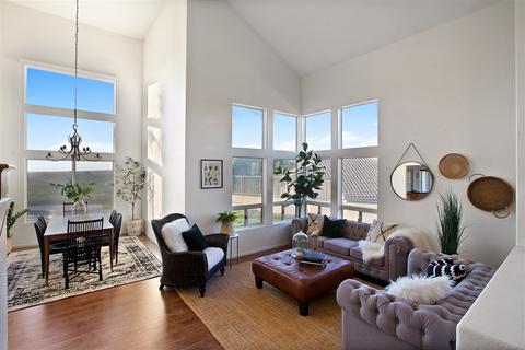 5148 Bella Collina St, Oceanside, CA 92056 photo 2