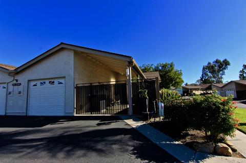 1054 Plover Way, Oceanside, CA 92057 photo 3