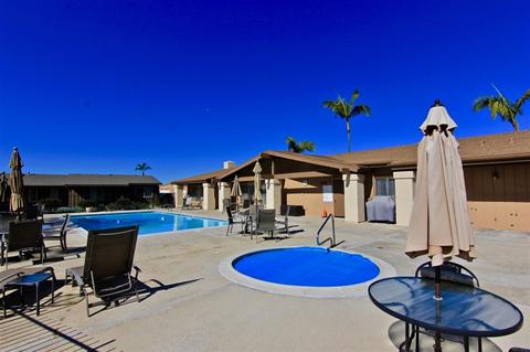 1054 Plover Way, Oceanside, CA 92057 photo 14