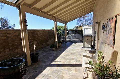 1054 Plover Way, Oceanside, CA 92057 photo 11