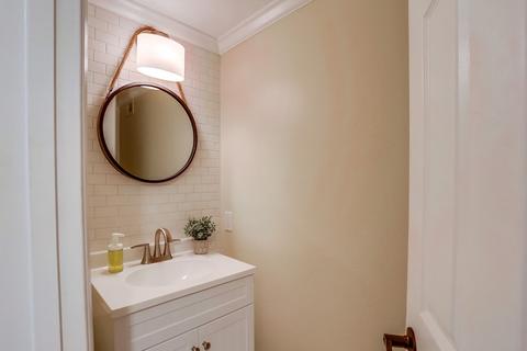379 Roundtree Gln, Escondido, CA 92026 photo 14