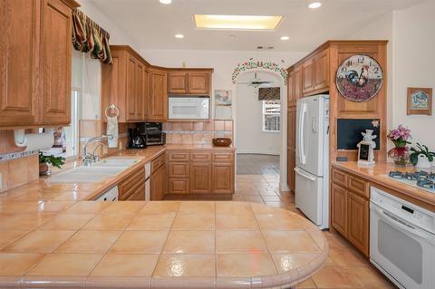 6105 Las Tunas, Oceanside, CA 92057 photo 10