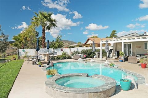 9053 Inverness Rd, Santee, CA 92071 photo 3