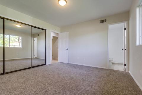 9449 Hornbuckle, Santee, CA 92071 photo 13