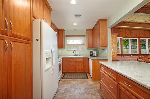 3338 Fairway Dr, La Mesa, CA 91941 photo 8