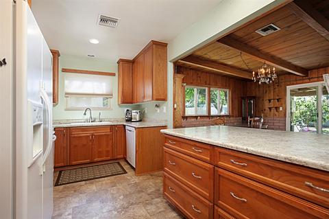 3338 Fairway Dr, La Mesa, CA 91941 photo 9