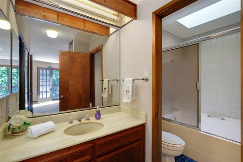 2374 Altisma Way #E, Carlsbad, CA 92009 photo 16