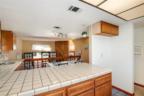 2374 Altisma Way #E, Carlsbad, CA 92009 photo 9