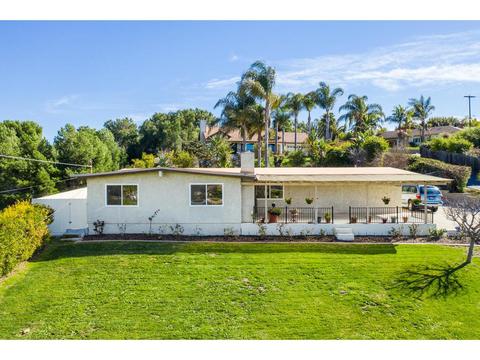 1123 Vale View Dr, Vista, CA 92081 photo 2