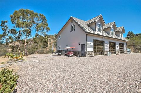 39819 Jones Rd, Fallbrook, CA 92028 photo 3