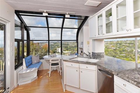 7536 Via Capri, La Jolla, CA 92037 photo 7