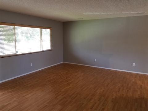 9108 Mac Ln, Spring Valley, CA 91977 photo 6
