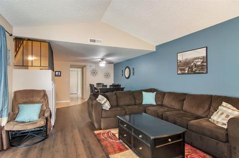 10391 Claudia Ln, Santee, CA 92071 photo 5