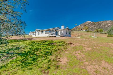 3223 Diamond Gem Ln, Jamul, CA 91935 photo 1