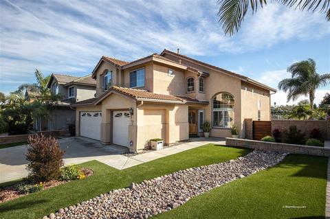 536 Bayona Loop, Chula Vista, CA 91910 photo 2
