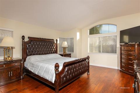 536 Bayona Loop, Chula Vista, CA 91910 photo 13