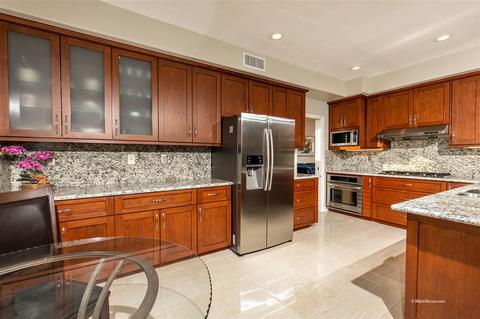 536 Bayona Loop, Chula Vista, CA 91910 photo 4