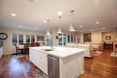 8950 Highfield Ave, La Mesa, CA 91941 photo 6